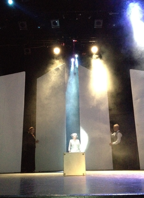 a_hulda_dor2 a_hulda_dor2